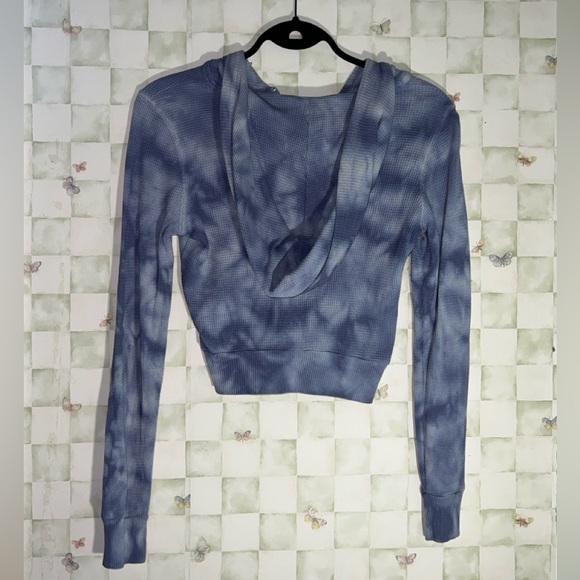 TNA Tie-Dye Cropped Zip-Up Hoodie - Picture 3 of 3